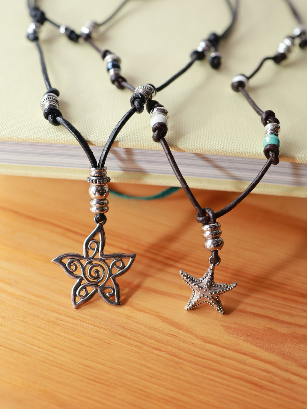 'Starfish' Handmade Necklace Brown