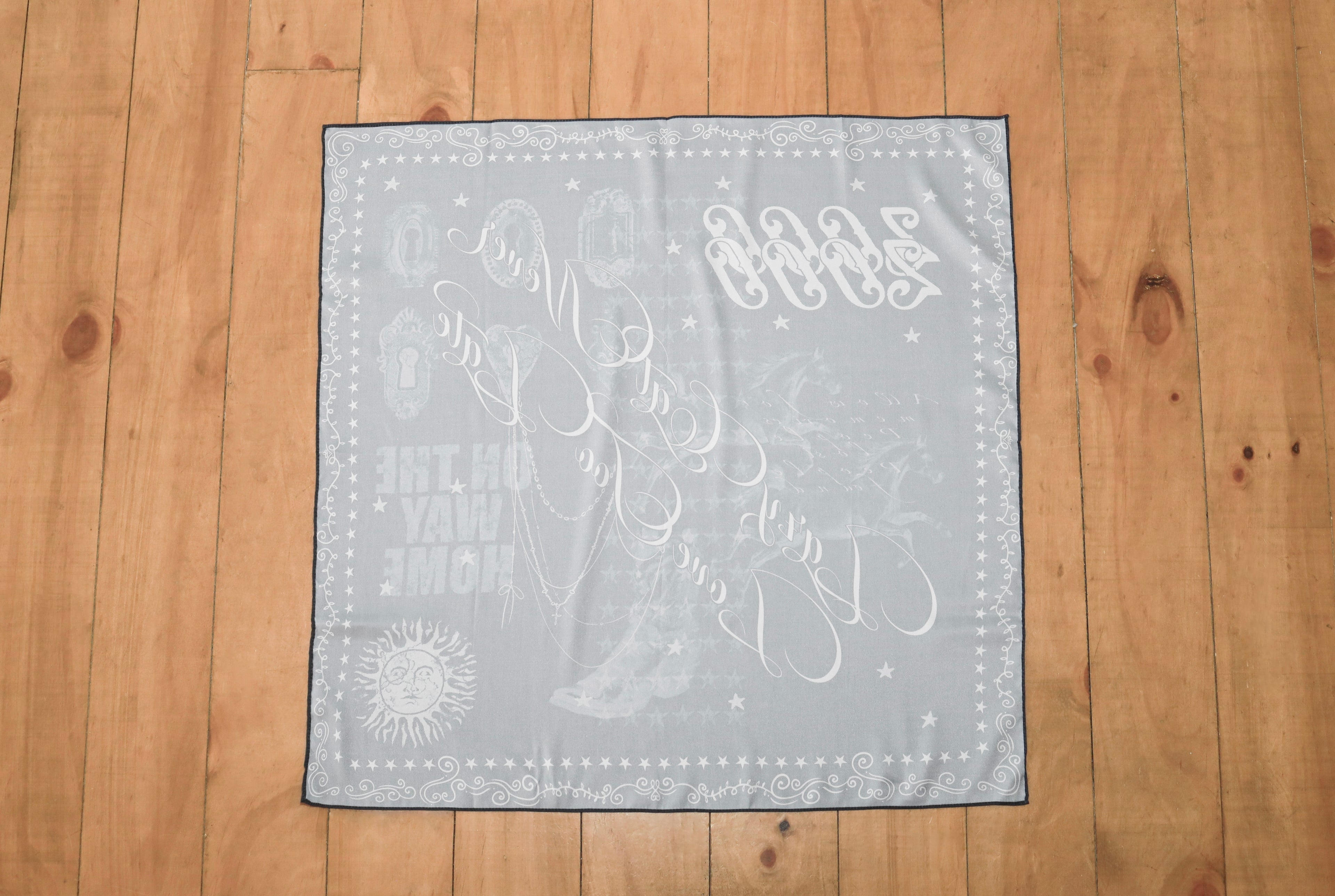 "Way Back Home" Scarf Black